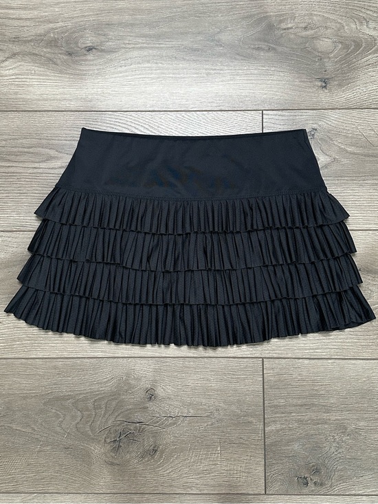Lucky in Love Pants - Lucky In Love Pleated Multi Tier Tennis Skirt Skort Black Size Medium